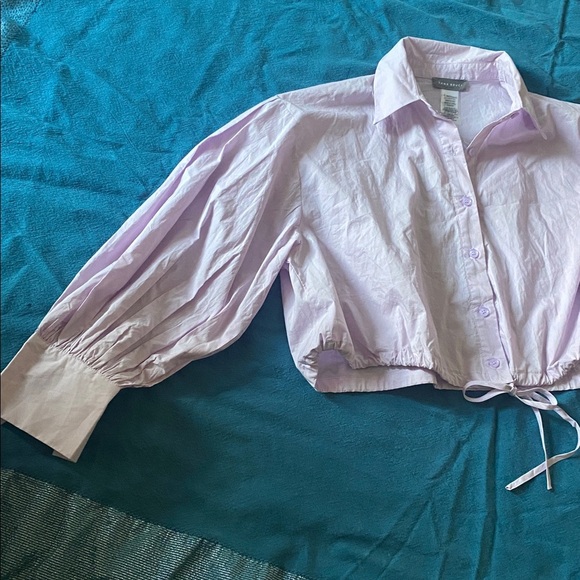 Sans Souci Light Purple Cropped Camisole - Picture 2 of 5